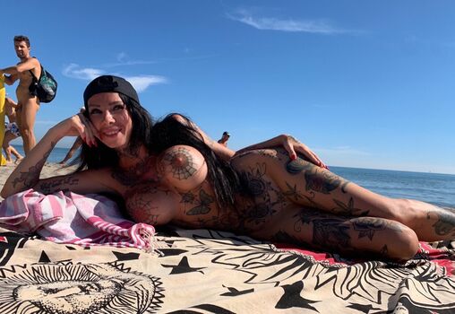 Megan Inky