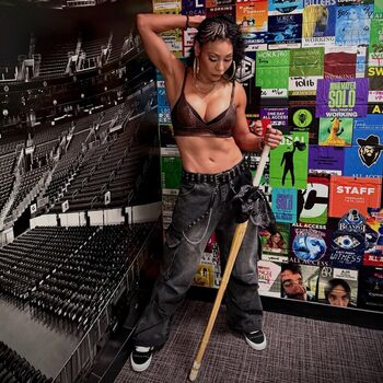 Mia Yim