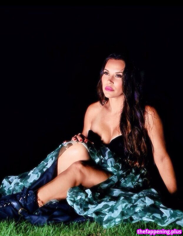 Mickie James