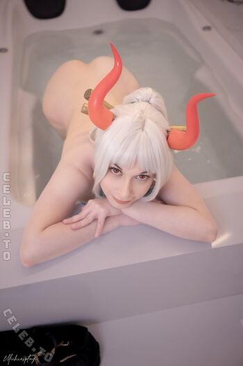 Miih Cosplay