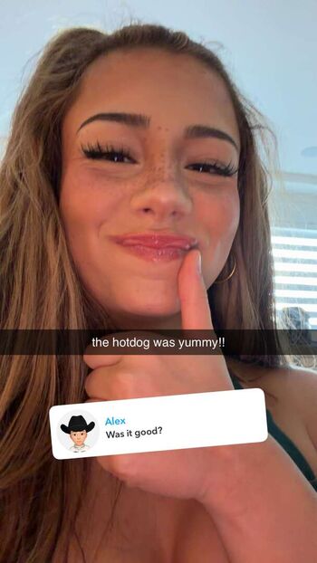 Mikayla Campinos