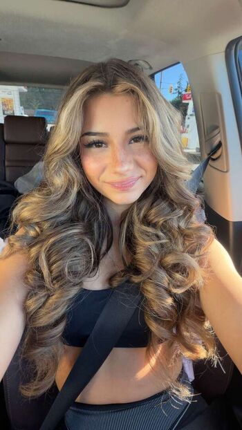 Mikayla Campinos
