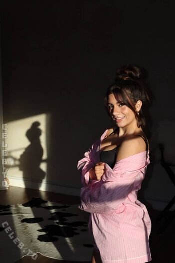 Mikayla Campinos
