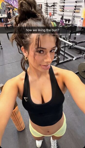 Mikayla Campinos