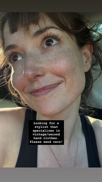 Milana Vayntrub