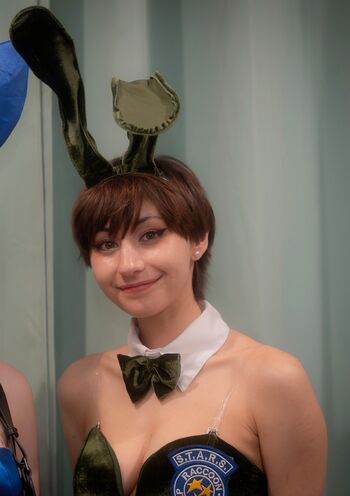 mimidoescosplay