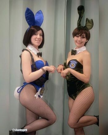 mimidoescosplay