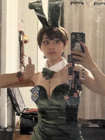 mimidoescosplay