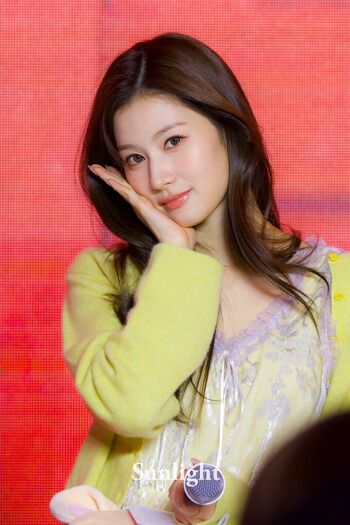 Minatozaki Sana