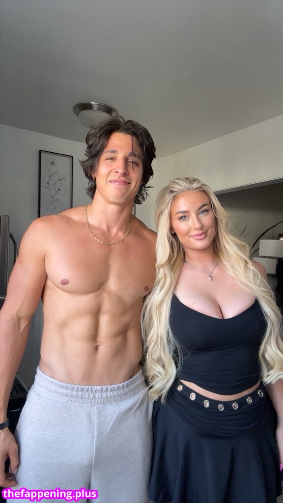Mmisssophiaisabella / Sophia Smith / sisabellaa Naken OnlyFans Foto #31