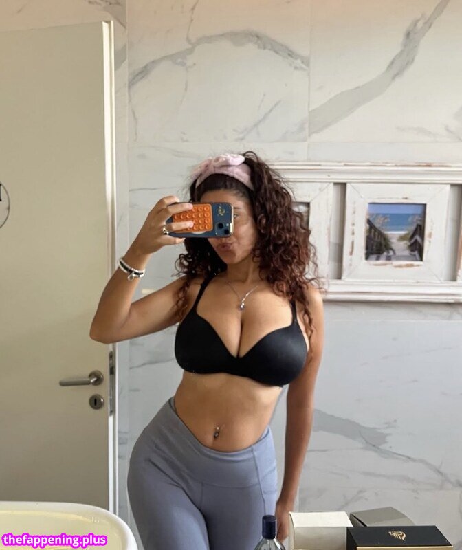 mmmar7 / mmmarok_ Meztelen OnlyFans Fotó #133
