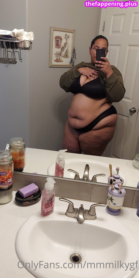 mmmilf / mmmilkygf Naken OnlyFans Foto #9