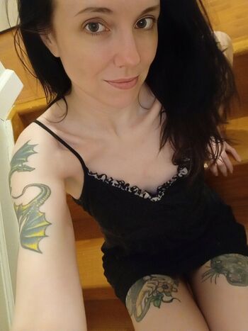 Molly Bee