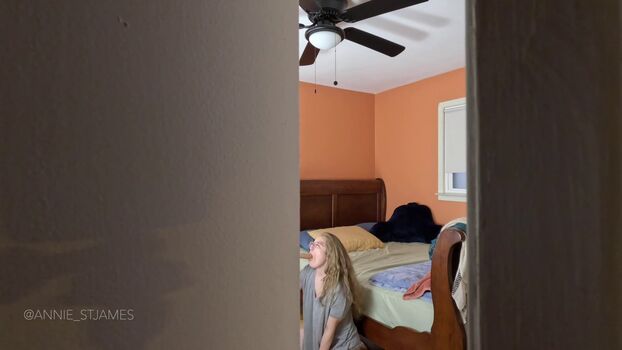 Mommy Cuckolding