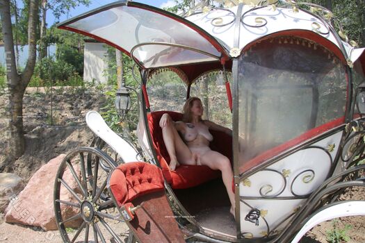 Nackt In Russland