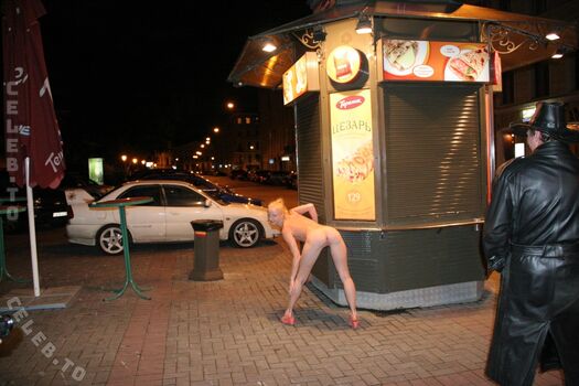 Nackt In Russland