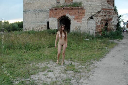 Nackt In Russland