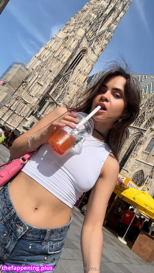naughty_molly