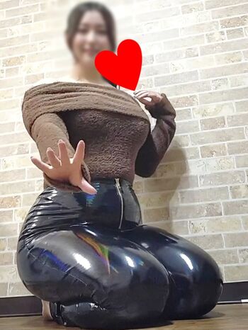 Nene_booty