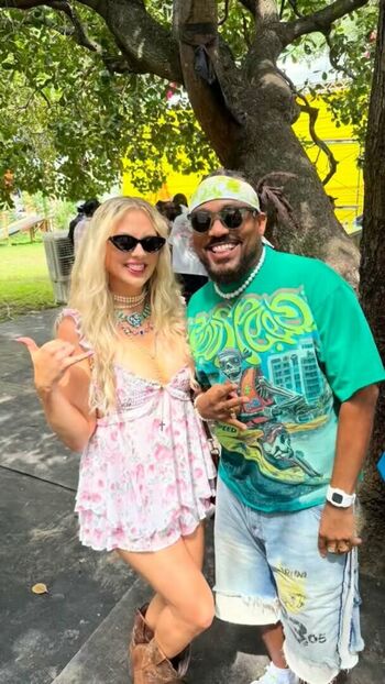Nicole Arbour