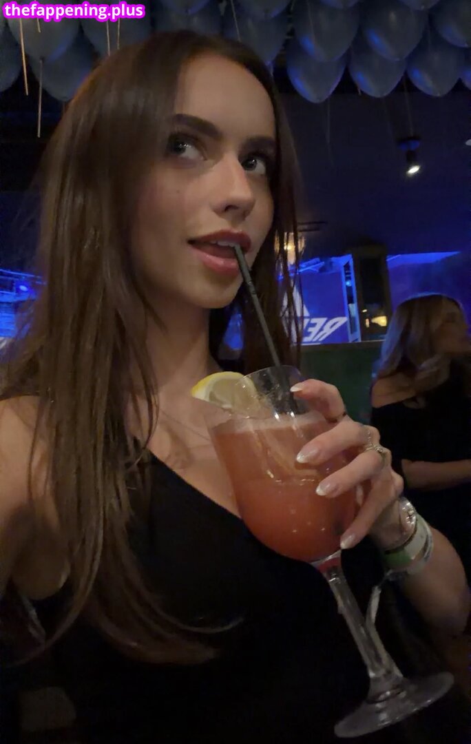 Katelyn Elizabeth / katelynelizabeth / nnayetakk 누드 OnlyFans 사진 #1508