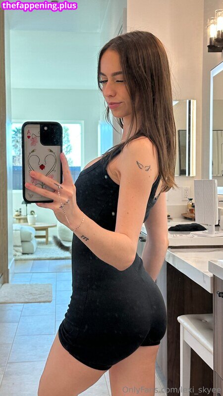 Katelyn Elizabeth / katelynelizabeth / nnayetakk Photo OnlyFans Nu #1527