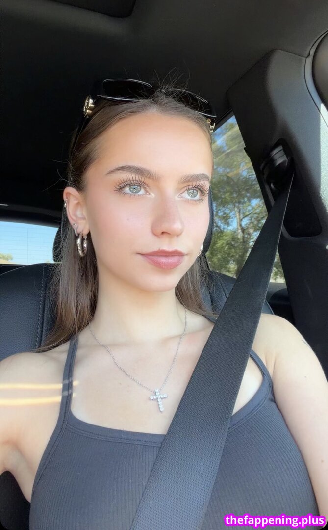 Katelyn Elizabeth / katelynelizabeth / nnayetakk नग्न OnlyFans फोटो #1763