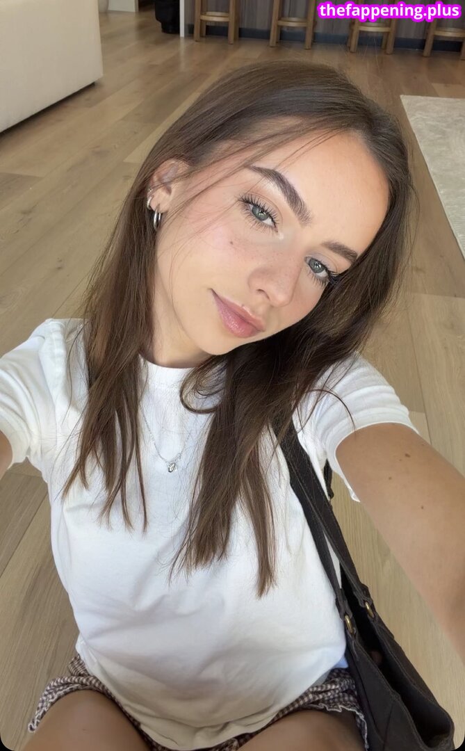 Katelyn Elizabeth / katelynelizabeth / nnayetakk नग्न OnlyFans फोटो #1772