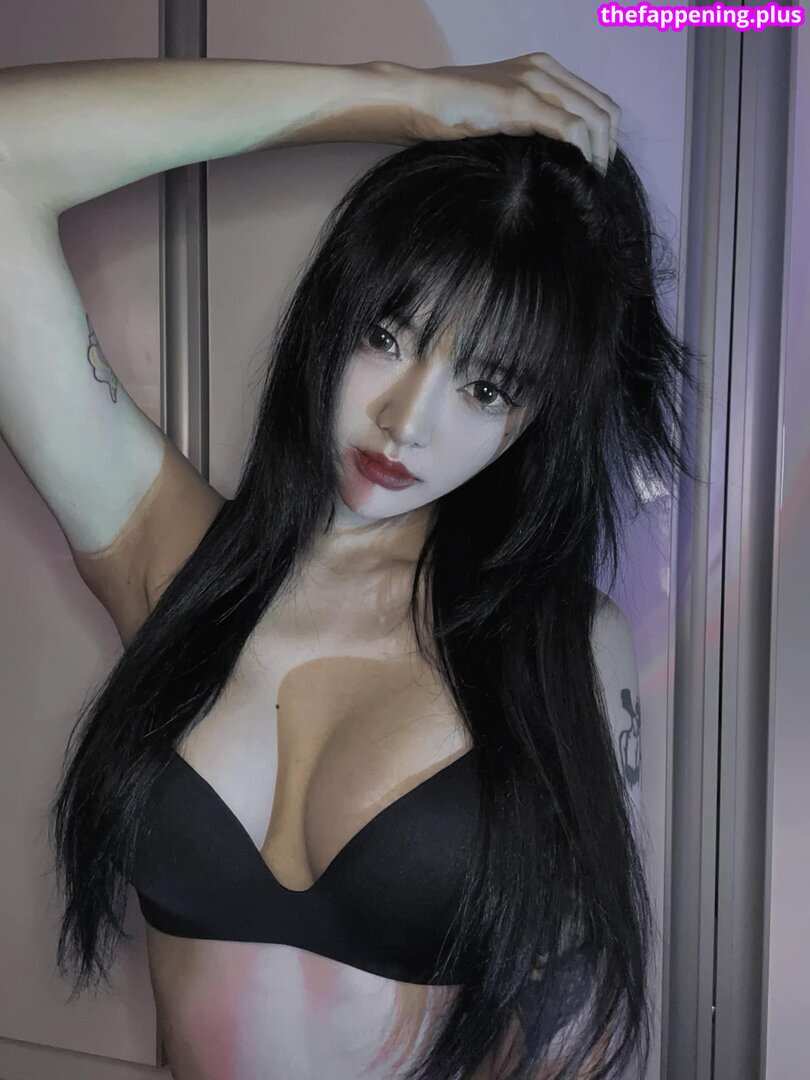 nnewy / nnewys Фото оголеного OnlyFans #104