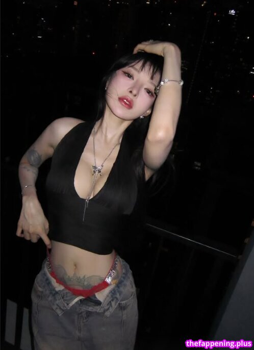 nnewy / nnewys Naken OnlyFans Foto #106
