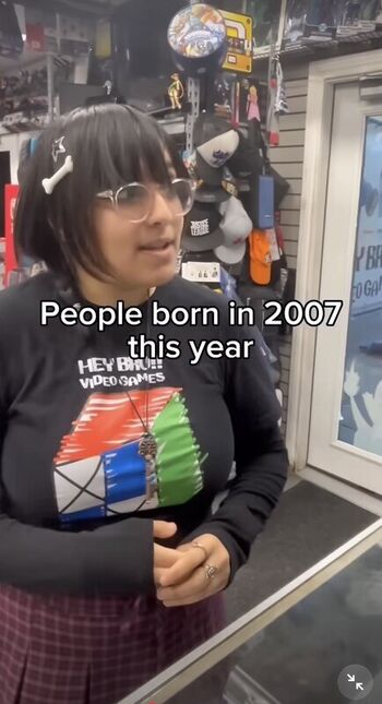 Normalgirlwithweirdkinks