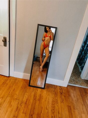 Oliive Livy_J