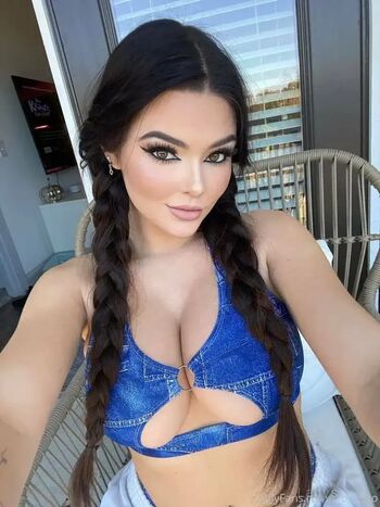 Olivia Ottawa