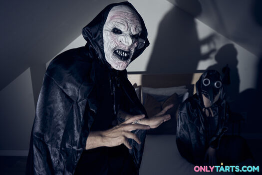 OnlyTarts