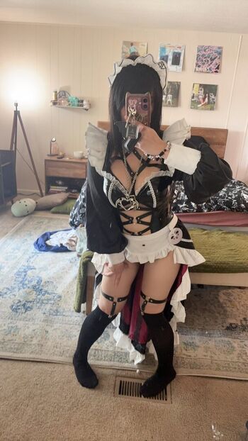 Pantsu_waifu