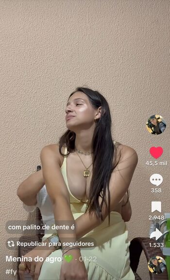 Paula Castanha