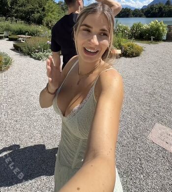 Paula Doeringer
