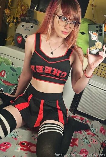 PeachyxDreams