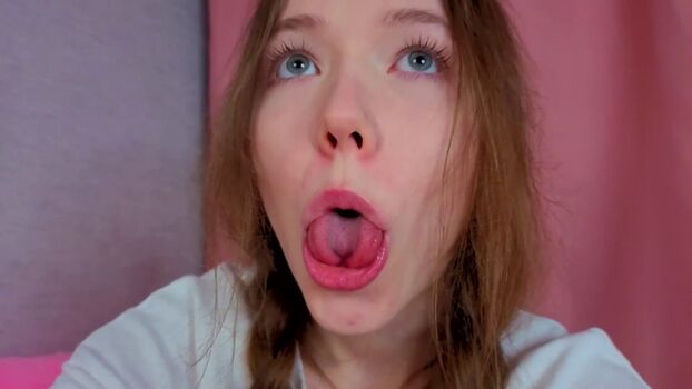 pearly_peach_