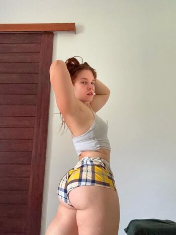 Persia Lourdes