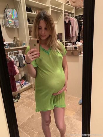 Piper Perri