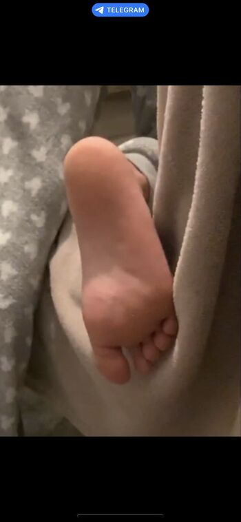 Plantes De Pieds Candid
