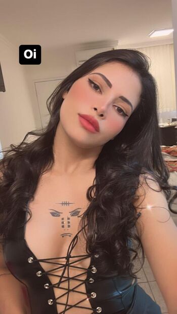 Polyana Viana
