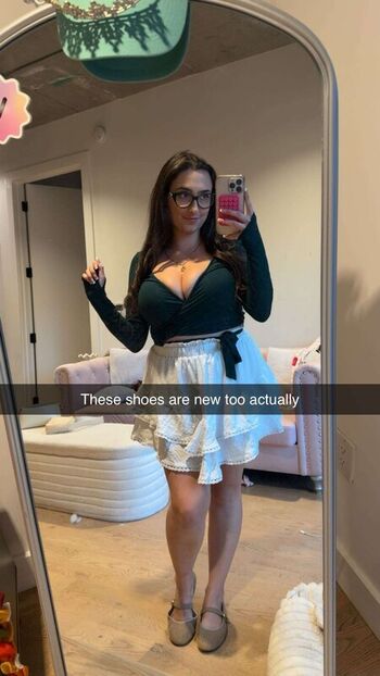 qveenjulia