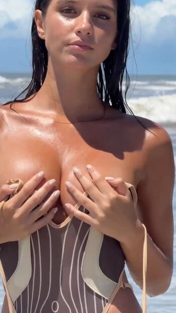 Rachelle Van Waardhuizen