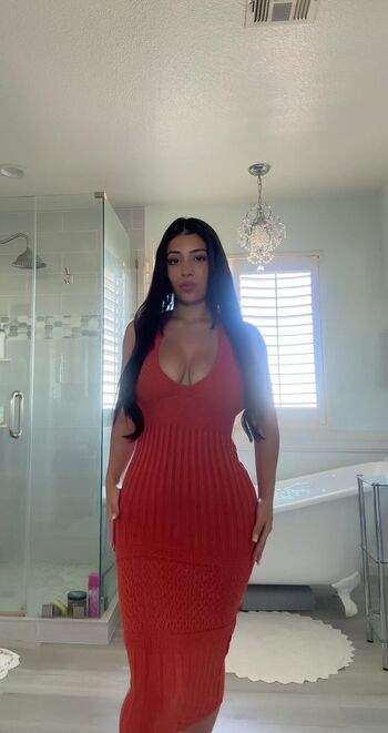 Raq Adriana