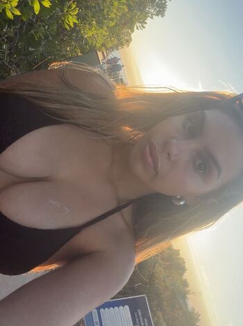 Rayna Kalaní Solar