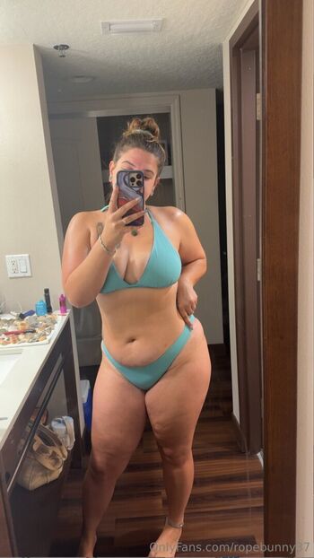Ropebunny37
