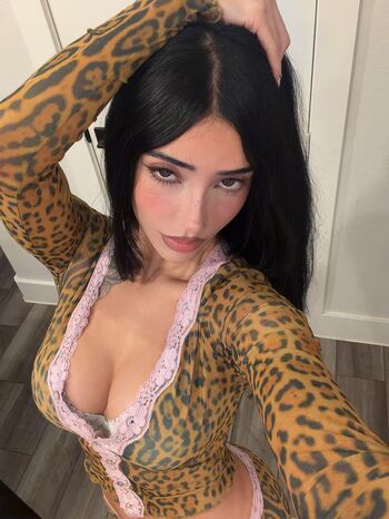 Rose Zara