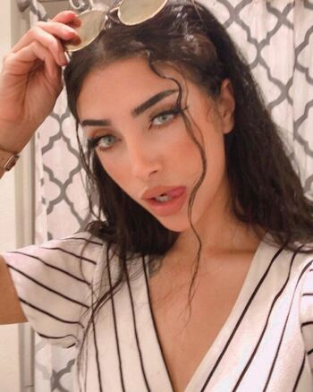 Rose Zara